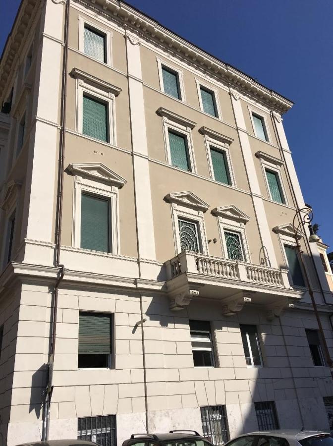 Trastevere Rome'S Heart Charming & Cozy Appartment ภายนอก รูปภาพ